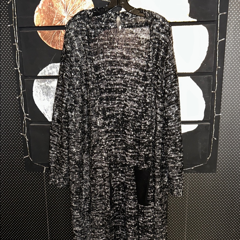 Black and White Knit Cardigan 2X